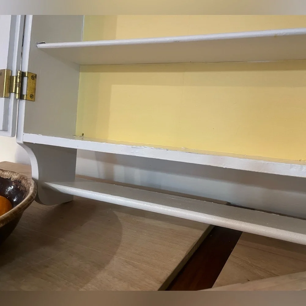 Vintage Wall Mount Spice Rack w Brass Hardware - Picture 4 of 15